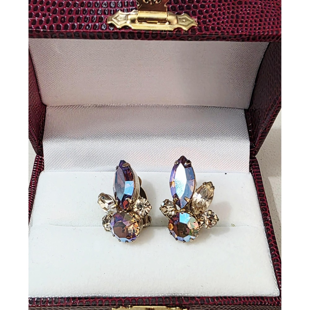 Vintage 1950s SHERMAN Cluster Clip-On Earrings